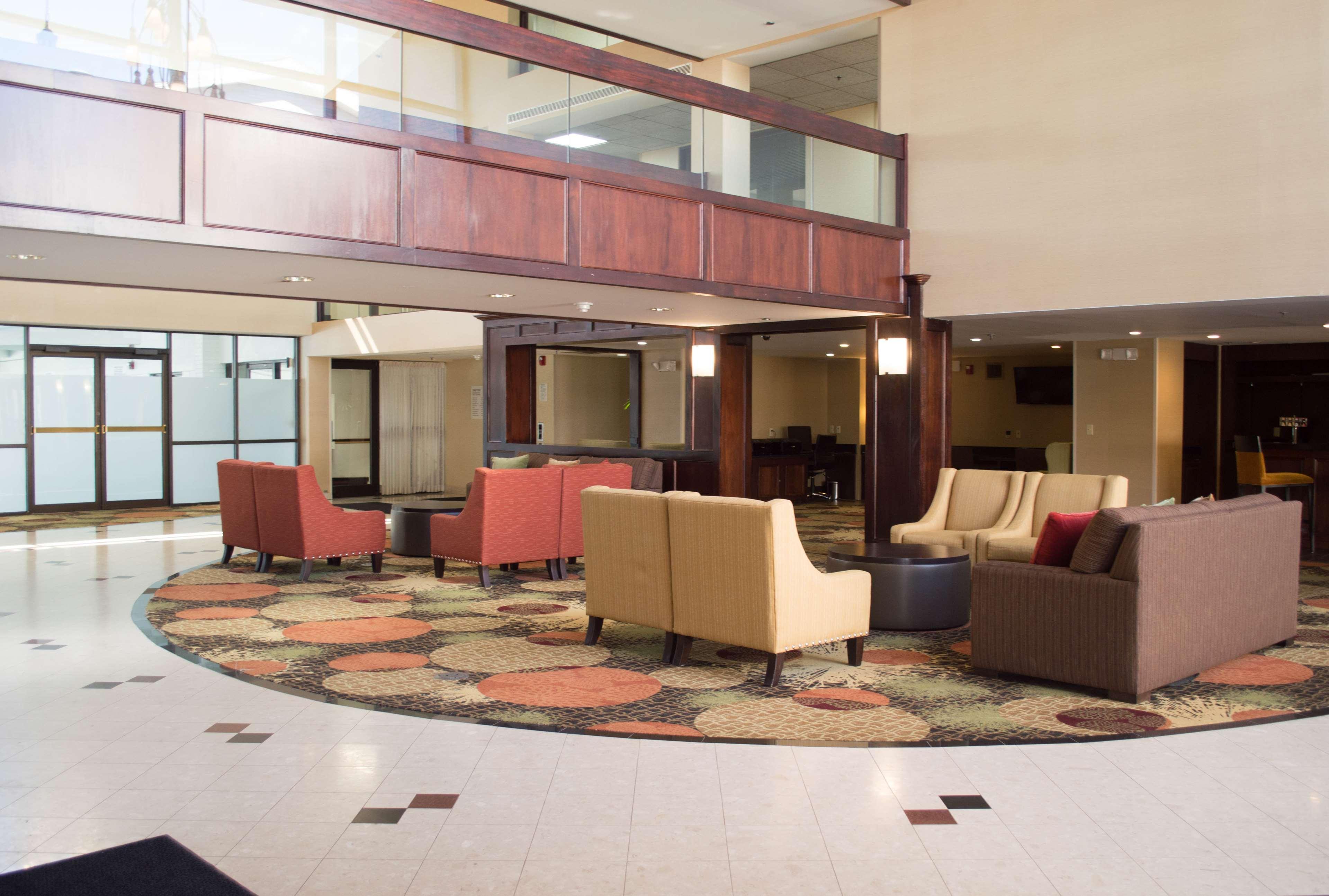 Radisson Hotel Detroit-Фармінґтон-Гіллс Екстер'єр фото