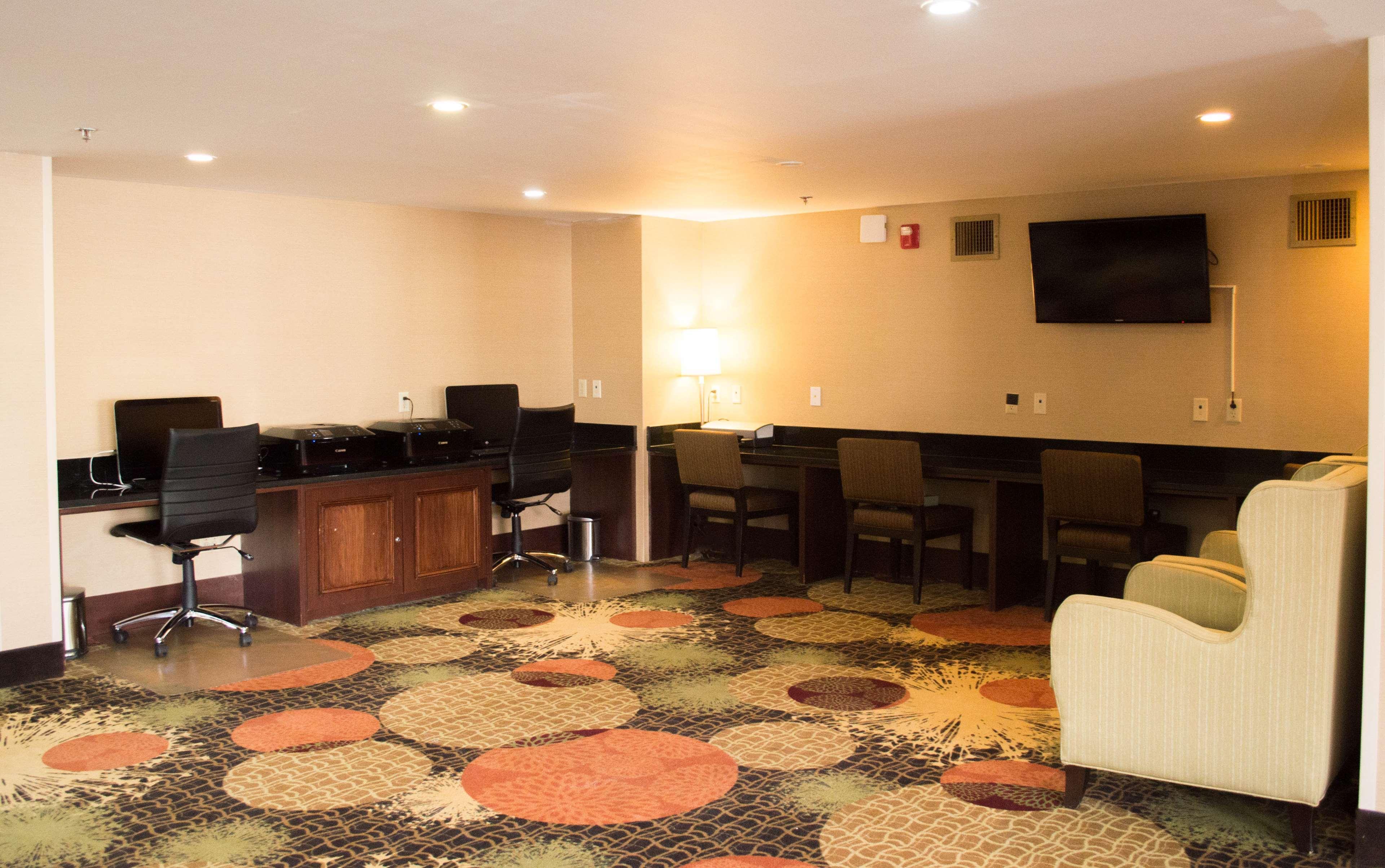 Radisson Hotel Detroit-Фармінґтон-Гіллс Екстер'єр фото