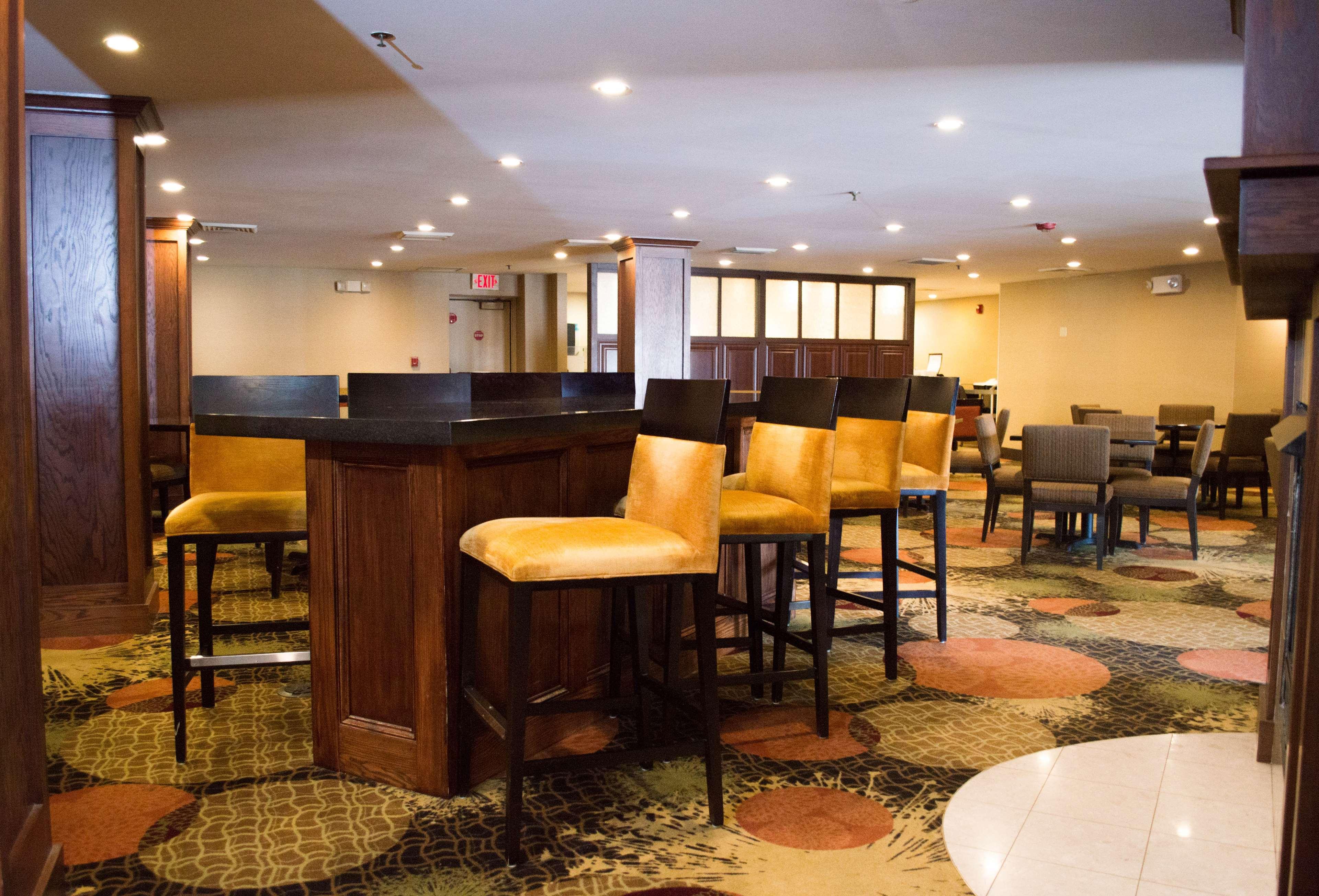 Radisson Hotel Detroit-Фармінґтон-Гіллс Екстер'єр фото